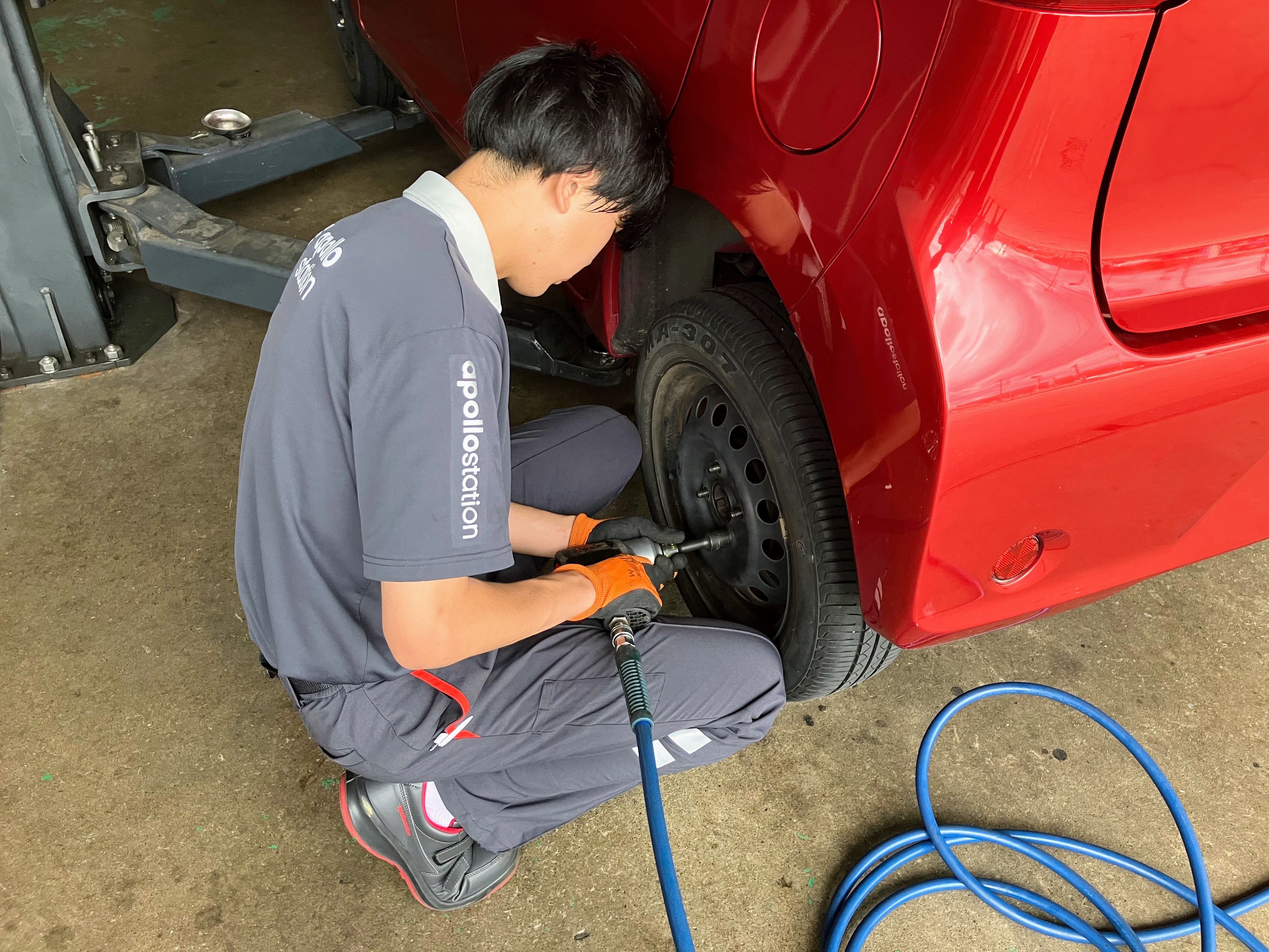 タイヤ交換に挑戦